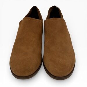 TOMS Women's Tan Suede Slip-On Loafers Flats NWOT Size 8